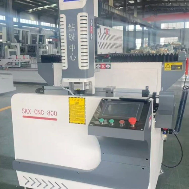 Pusat Pemesinan CNC 800mm untuk Profil Aluminium Perindustrian