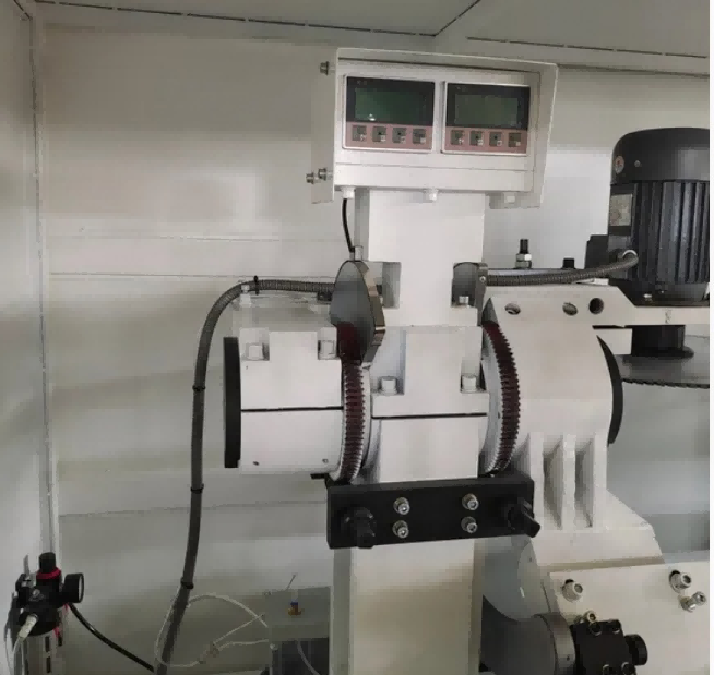 Gergaji Torehan Dinding Tirai Tugas Berat Automatik Sepenuhnya