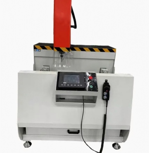 Pusat Pemesinan CNC Tugas Berat 800mm Ketepatan Tinggi untuk Profil Aluminium Perindustrian